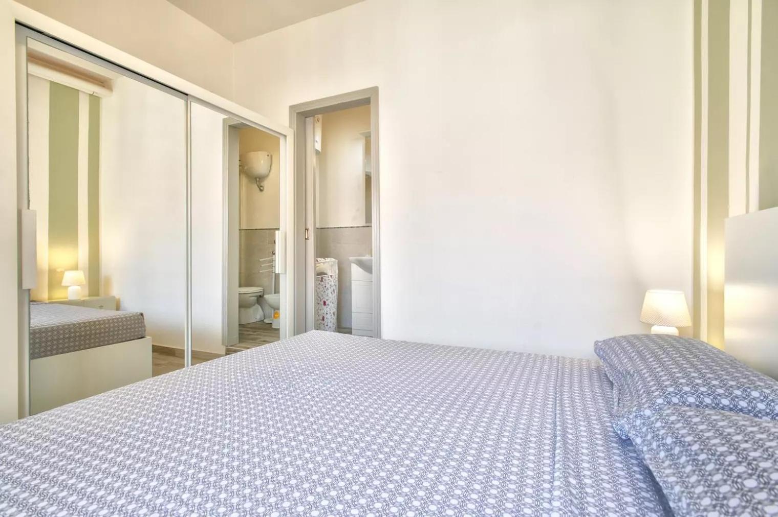 Apartment C1 C2 C3 *